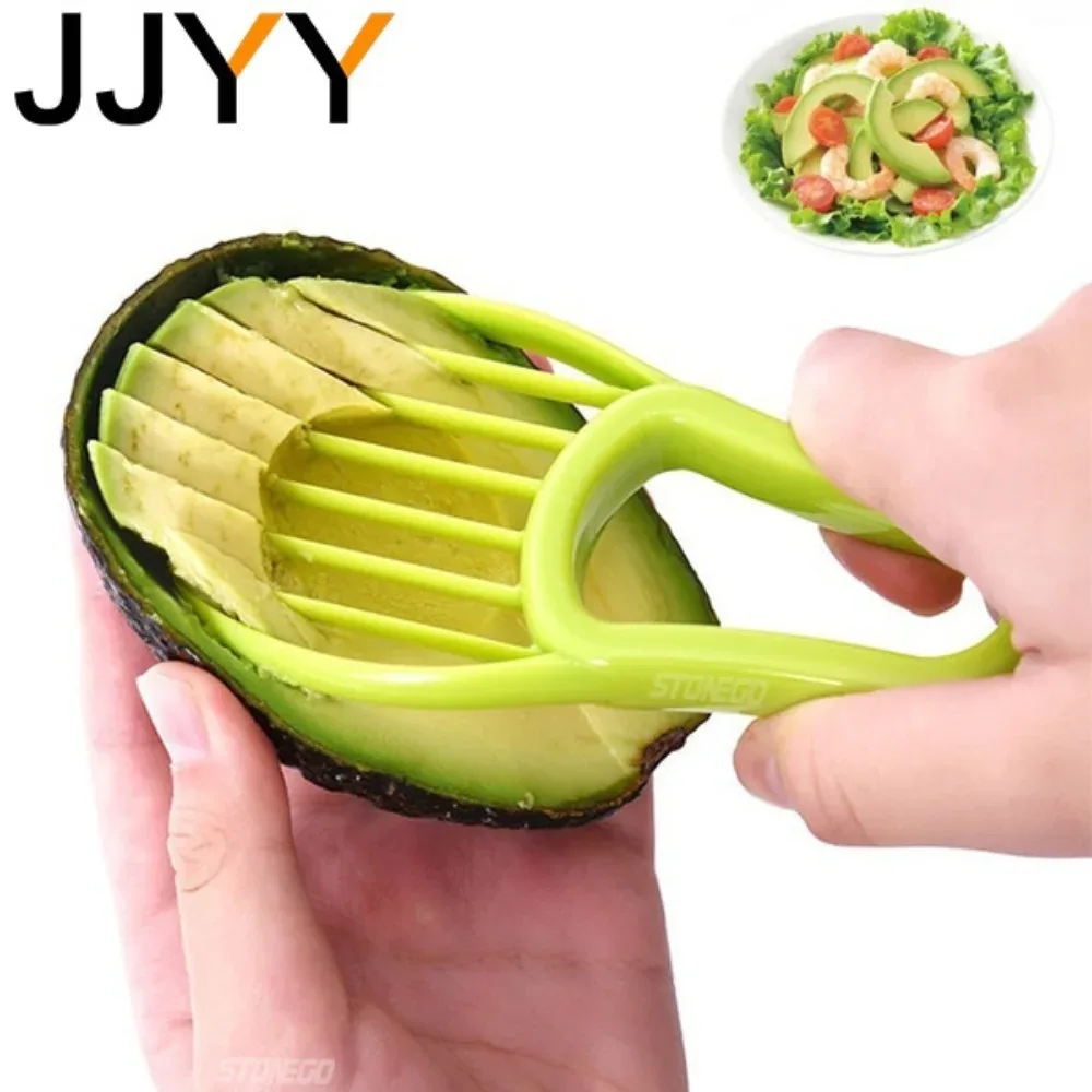 Coupe-avocat 3 en 1 : ouvre, dénoyaute, tranche - cuisine Maxi Trouvaille